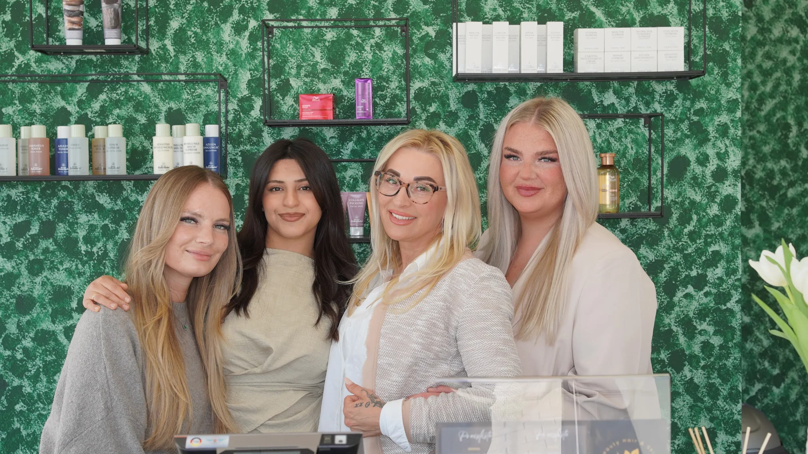 Persönliche Beratung im Beauty Hair & Skin Studio
